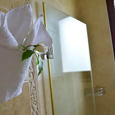 Liberty 公寓式酒店 4*